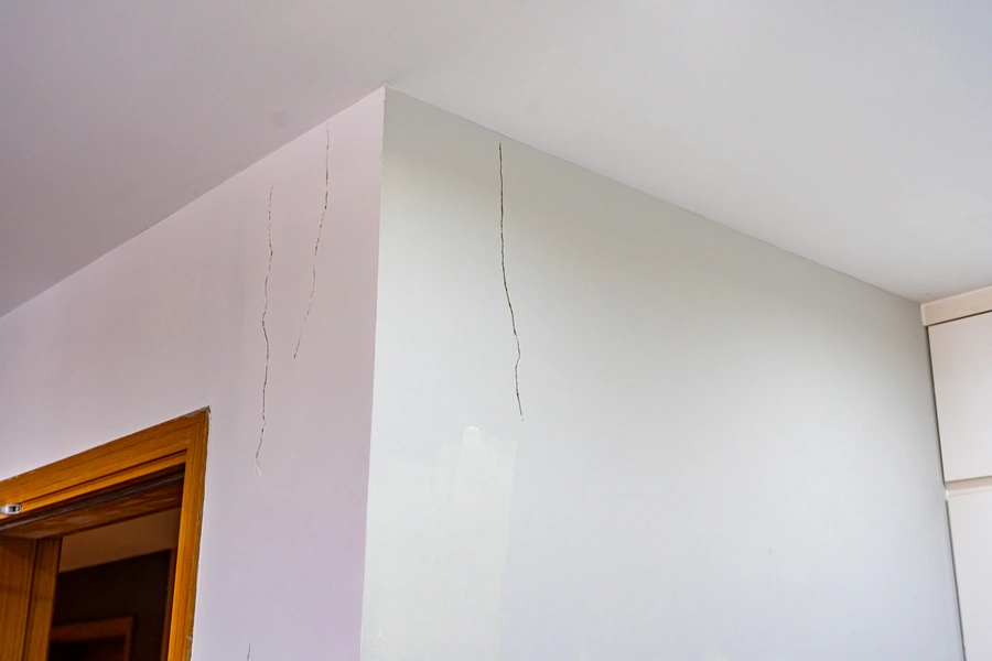 Understanding The Importance Of Proper Drywall Crack Repair in Oakland, CA Understanding The Importance Of Proper Drywall Crack Repair in Oakland, CA